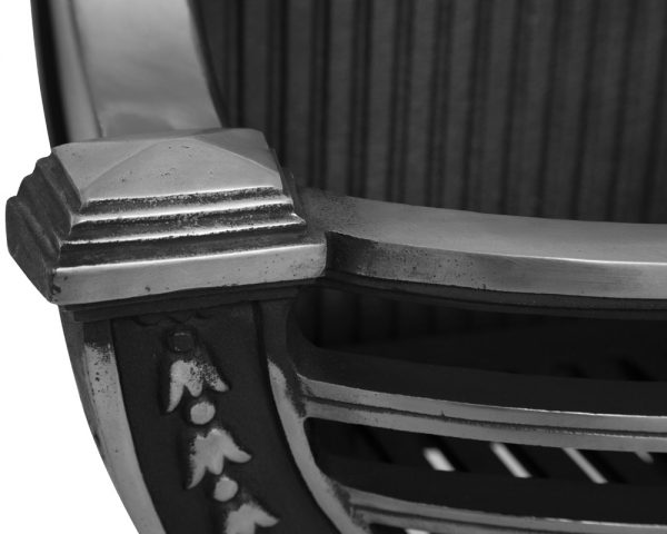 Balmoral Cast Iron Fire Basket - Image 2