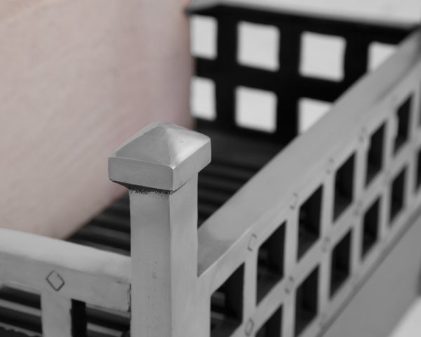 Clyde Cast Iron Fire Basket - Image 5
