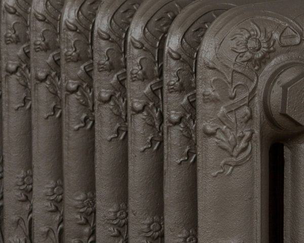 The Daisy Cast Iron Radiator - Image 7